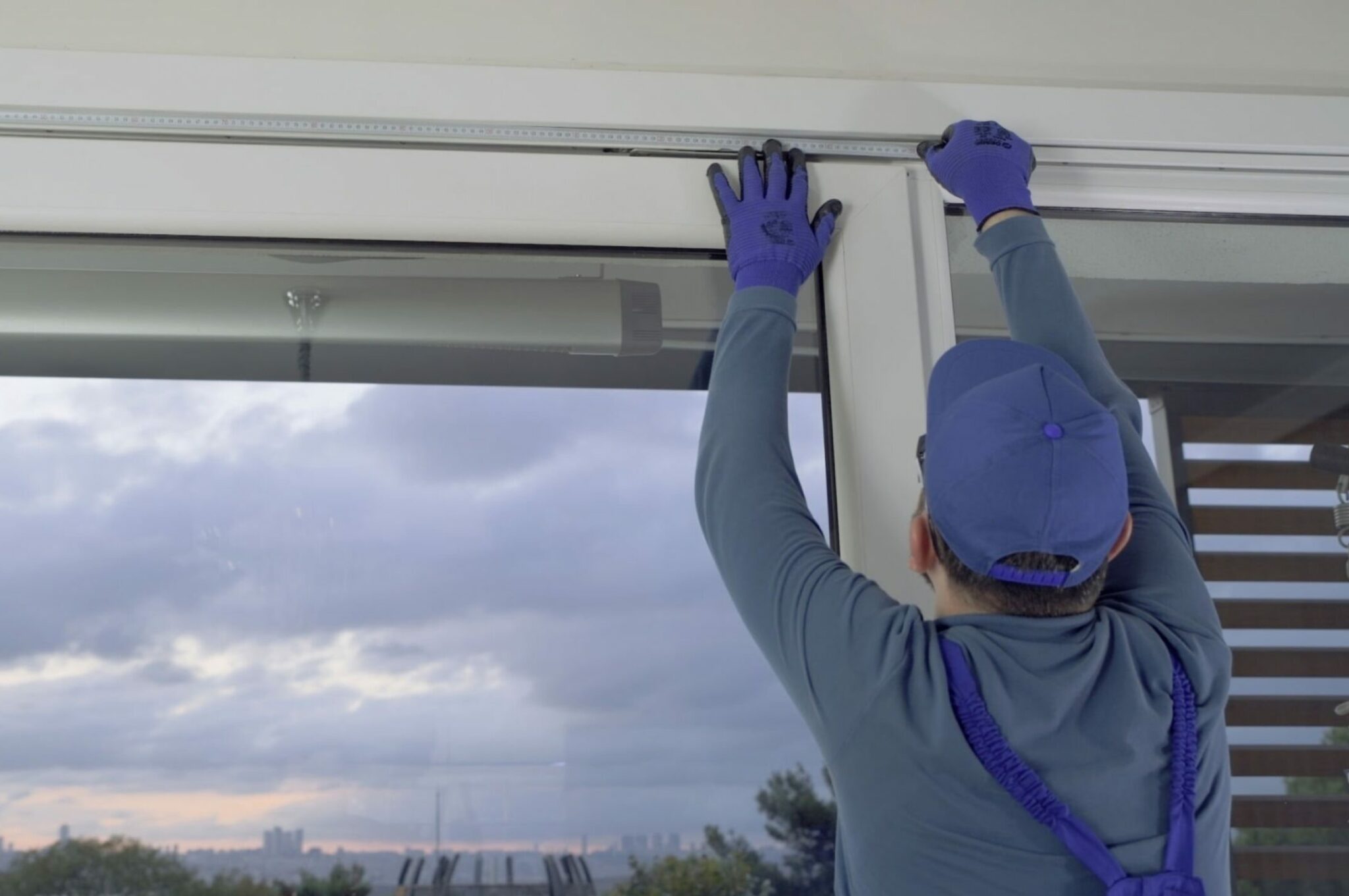 measuring for blinds